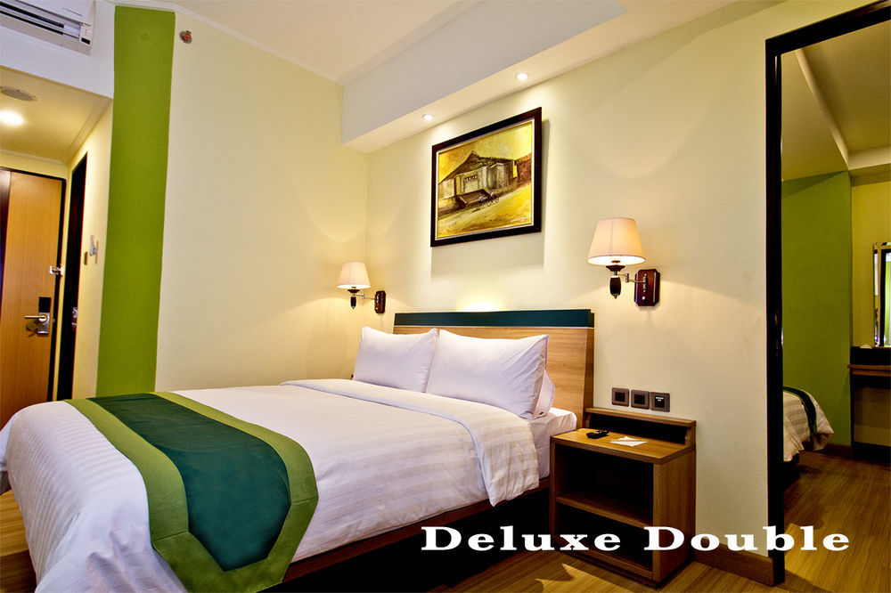 Green Batara Hotel Bandung Exterior photo